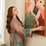 Printed Lawn 2 Piece Stitched Suit - Pink & Teal Ethnic Kurta with Cream Wide Leg Trouser - Image 2